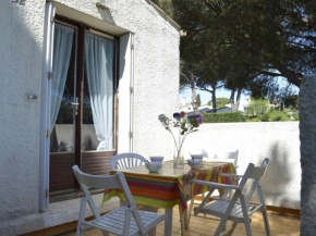Appartement moderne avec terrasse à 1500m de la plage, parking privé, lave-linge, 4 couchages - FR-1-249-177